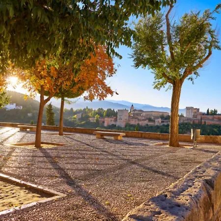Centrico Y Tranquilo Apto Cerca La Alhambra Ven Appartement